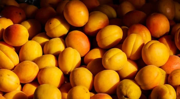 Organic -Bulk Stone fruits